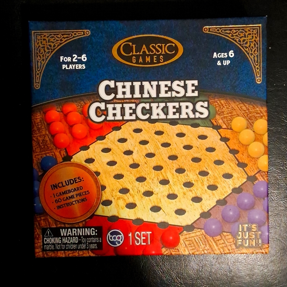 Chinese checkers game